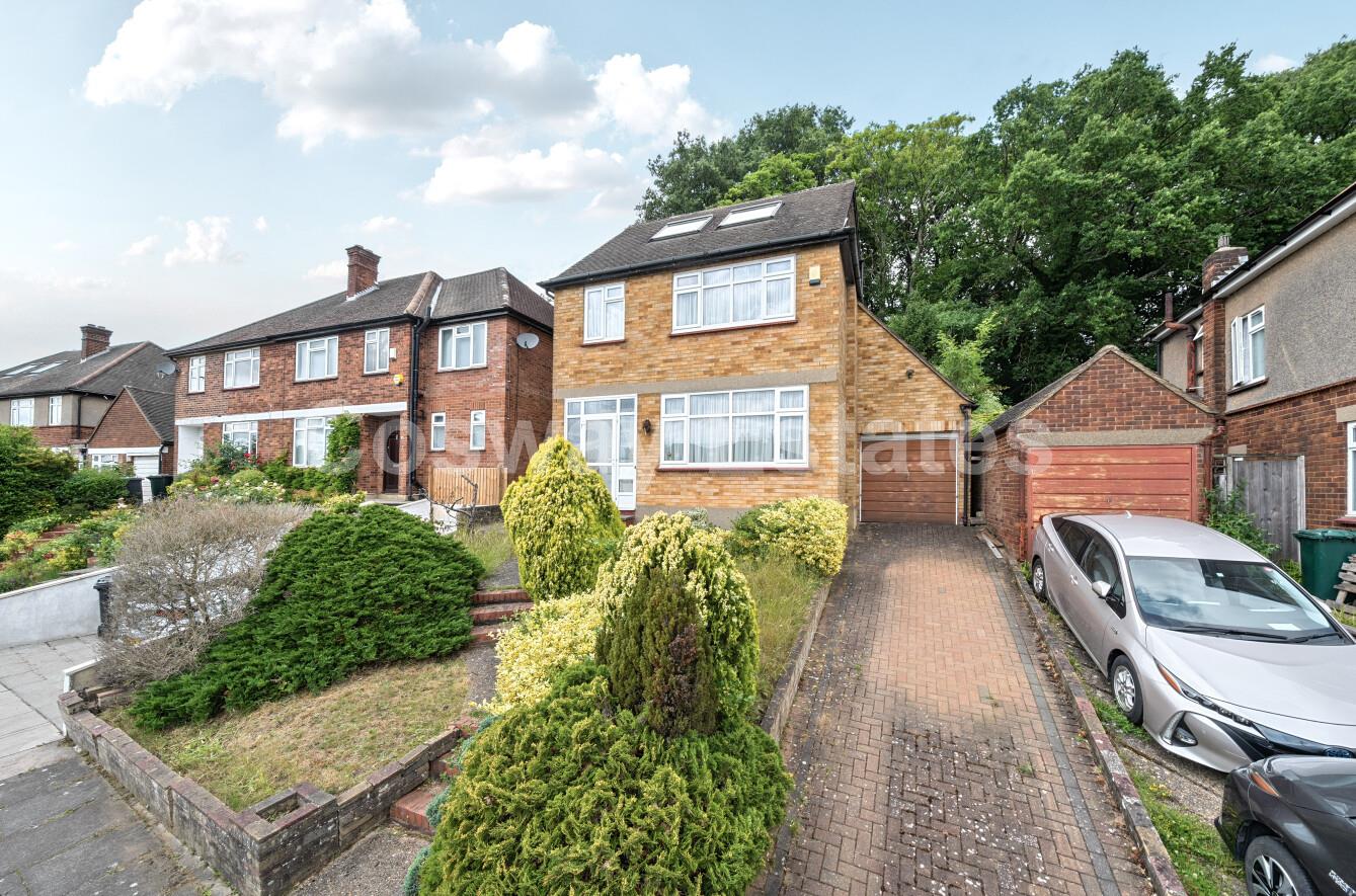 The Reddings, NW7, London